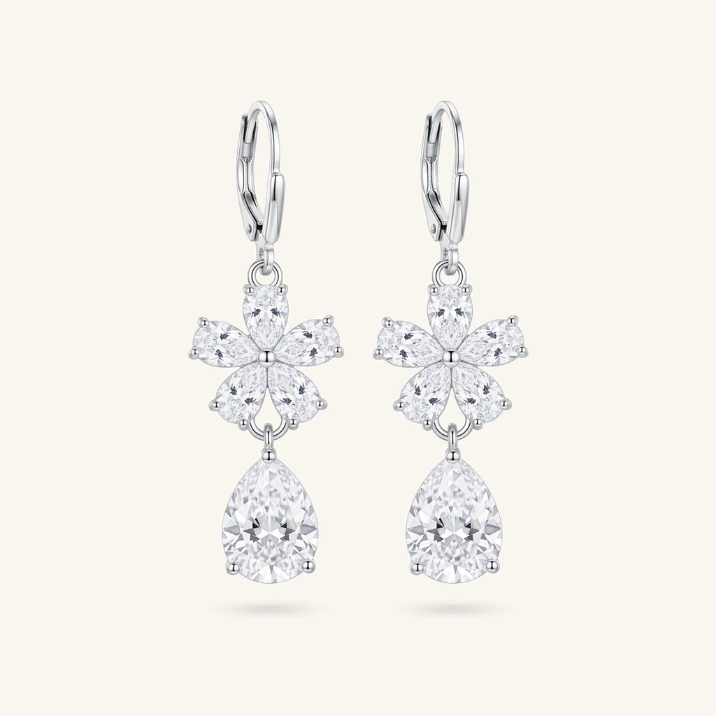 [VACORD036301] Aretes Flor Gota Cristal · Baño de Rodio
