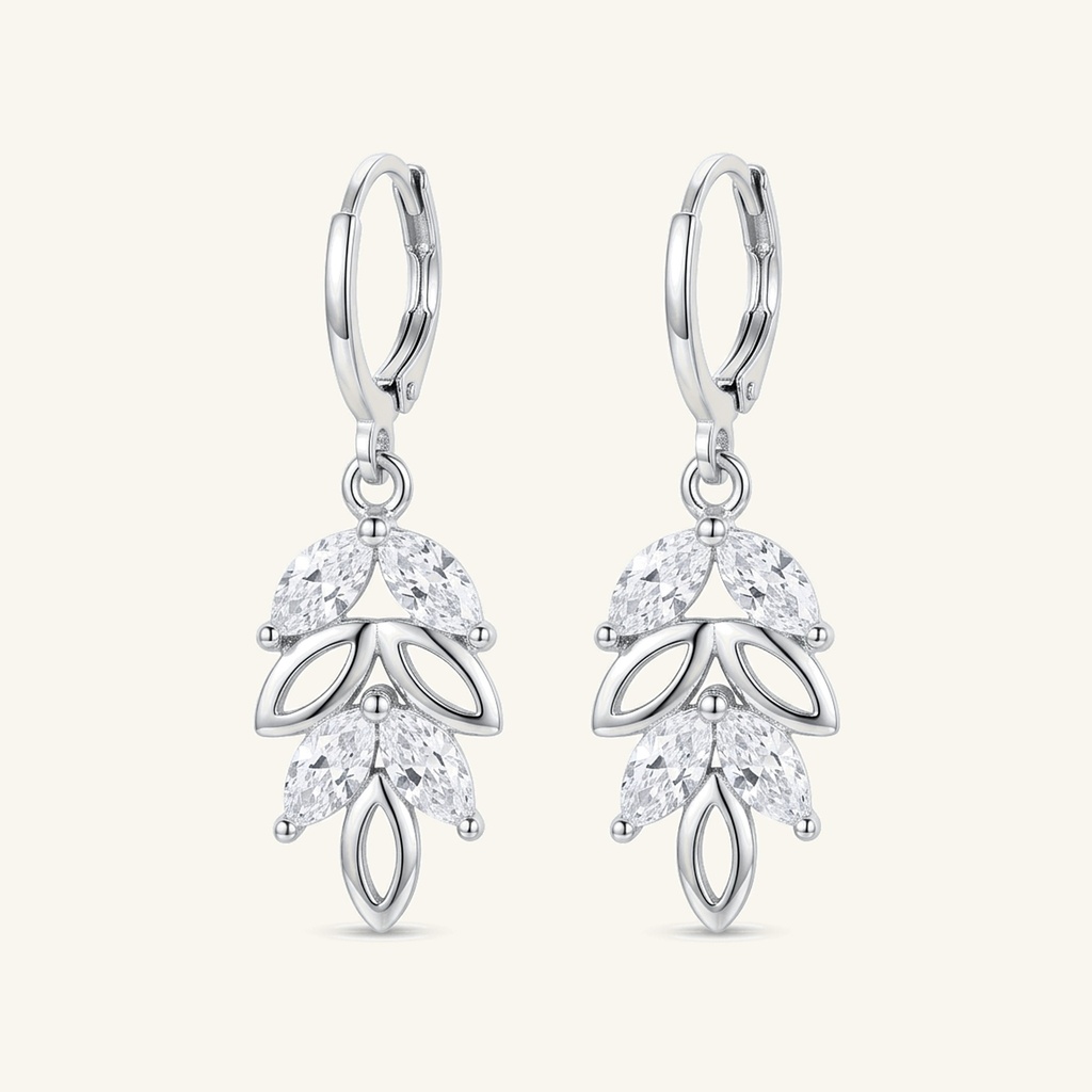 [VACORD036321] Aretes Hojas Radiantes · Baño de Rodio
