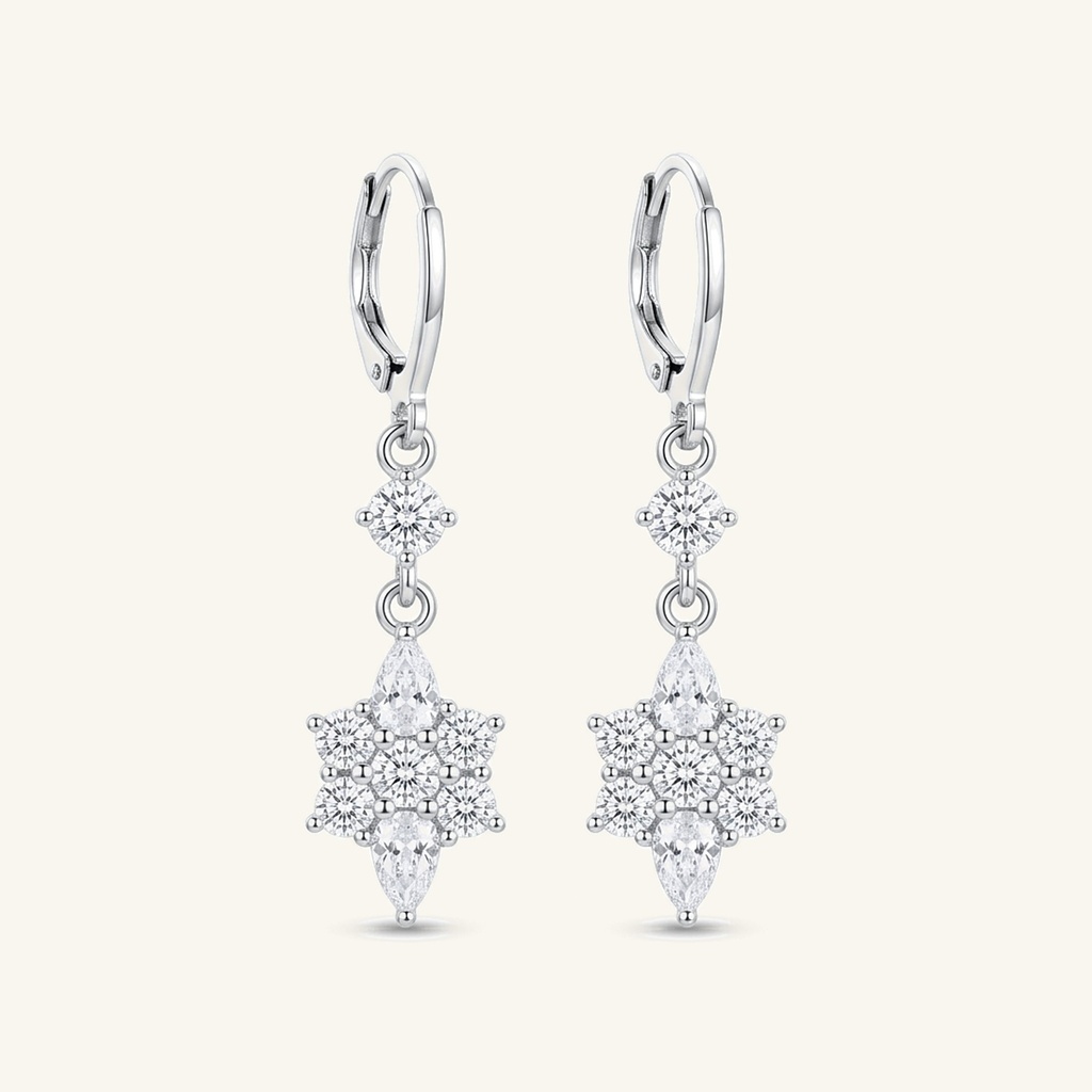 Aretes Estrella Brillante · Baño de Rodio