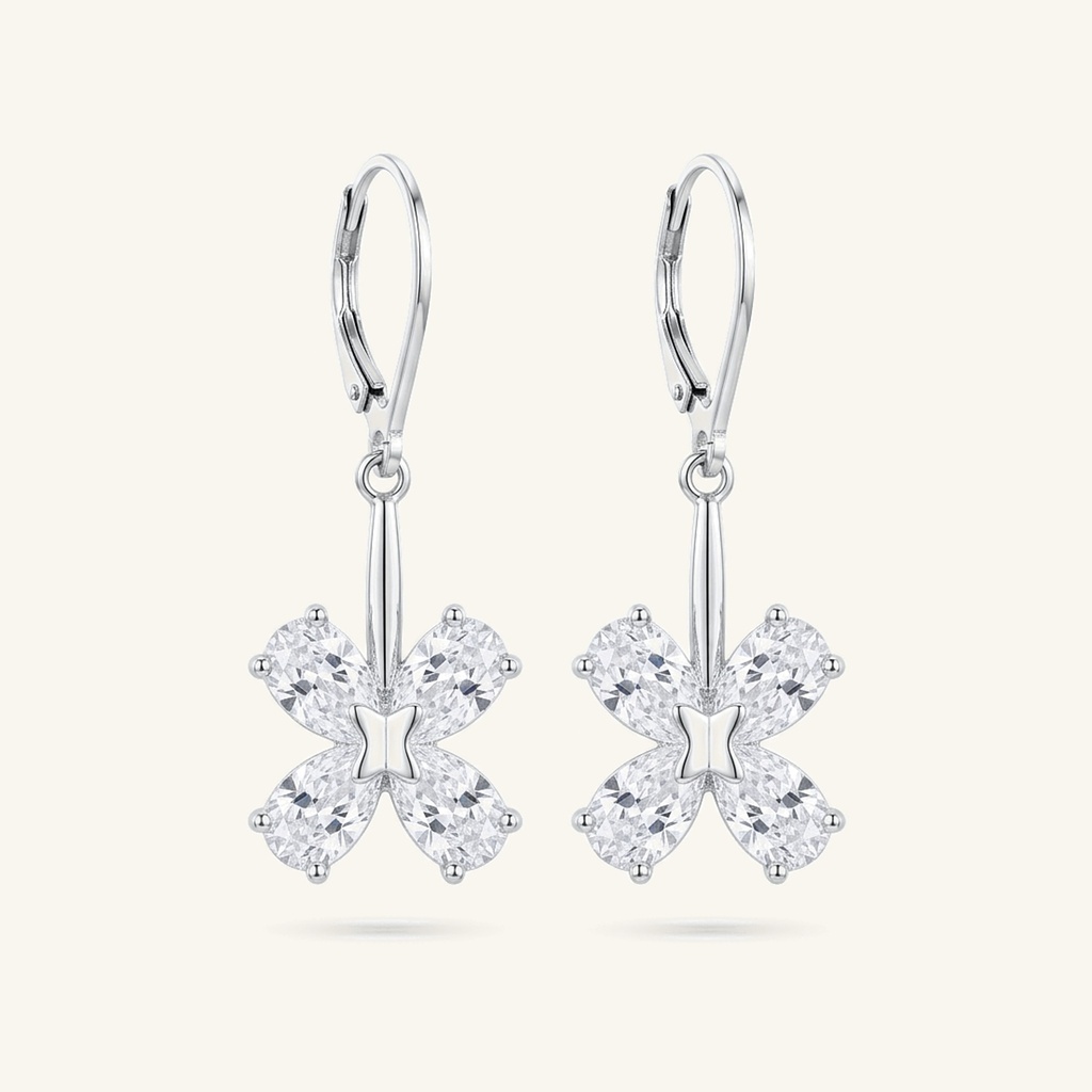 [VACORD036371] Aretes Mariposa Brillante · Baño de Rodio