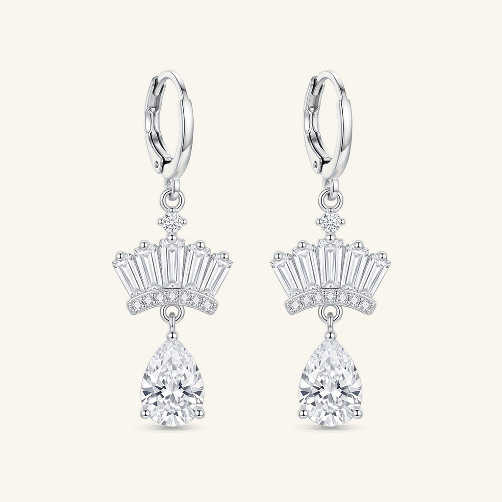 [VACORD036447] Aretes Corona Gota Brillante · Baño de Rodio