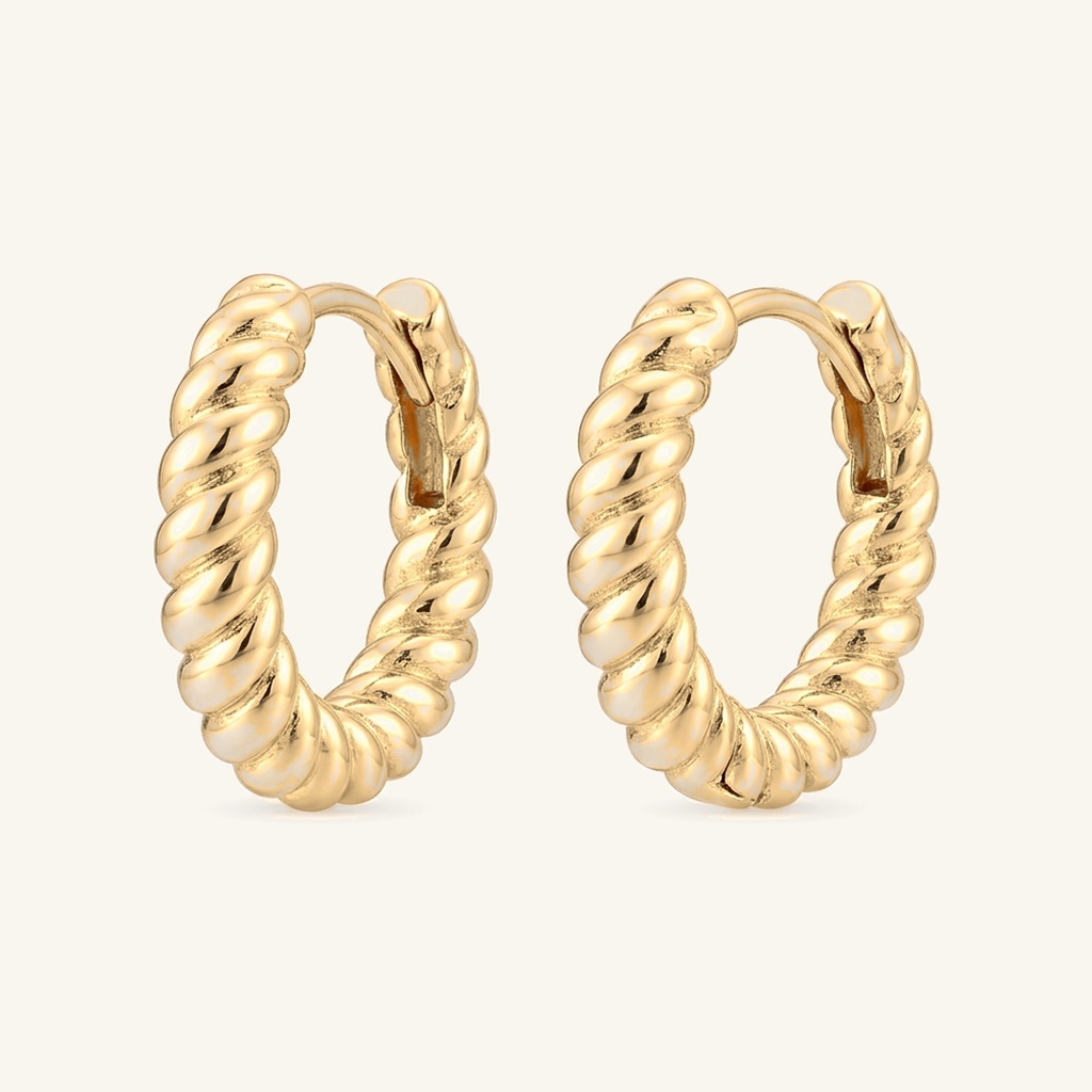 [VHUGOL0906259] Huggies Torzal Clásico · Oro Laminado 18K
