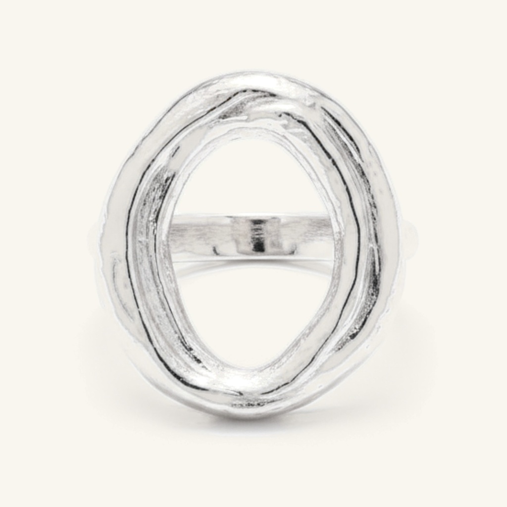 [VANIPL106004] Anillo Óvalo Orgánico · Laminado de Plata