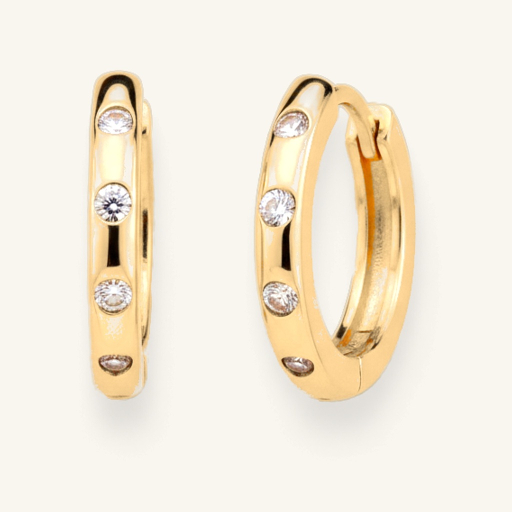Huggies Cristales Discretos · Oro Laminado 18K