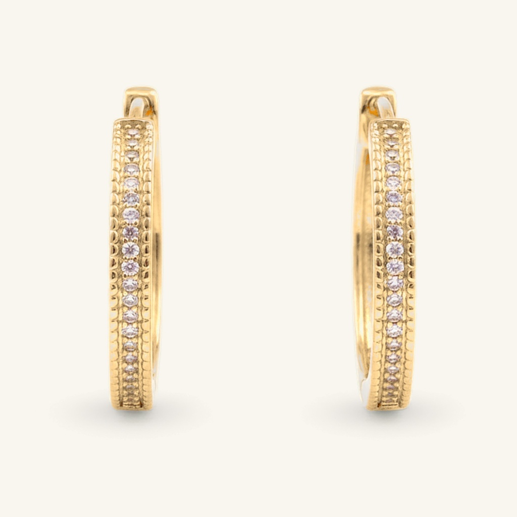 Arracadas Clásicas con Cristales · Oro Laminado 18K